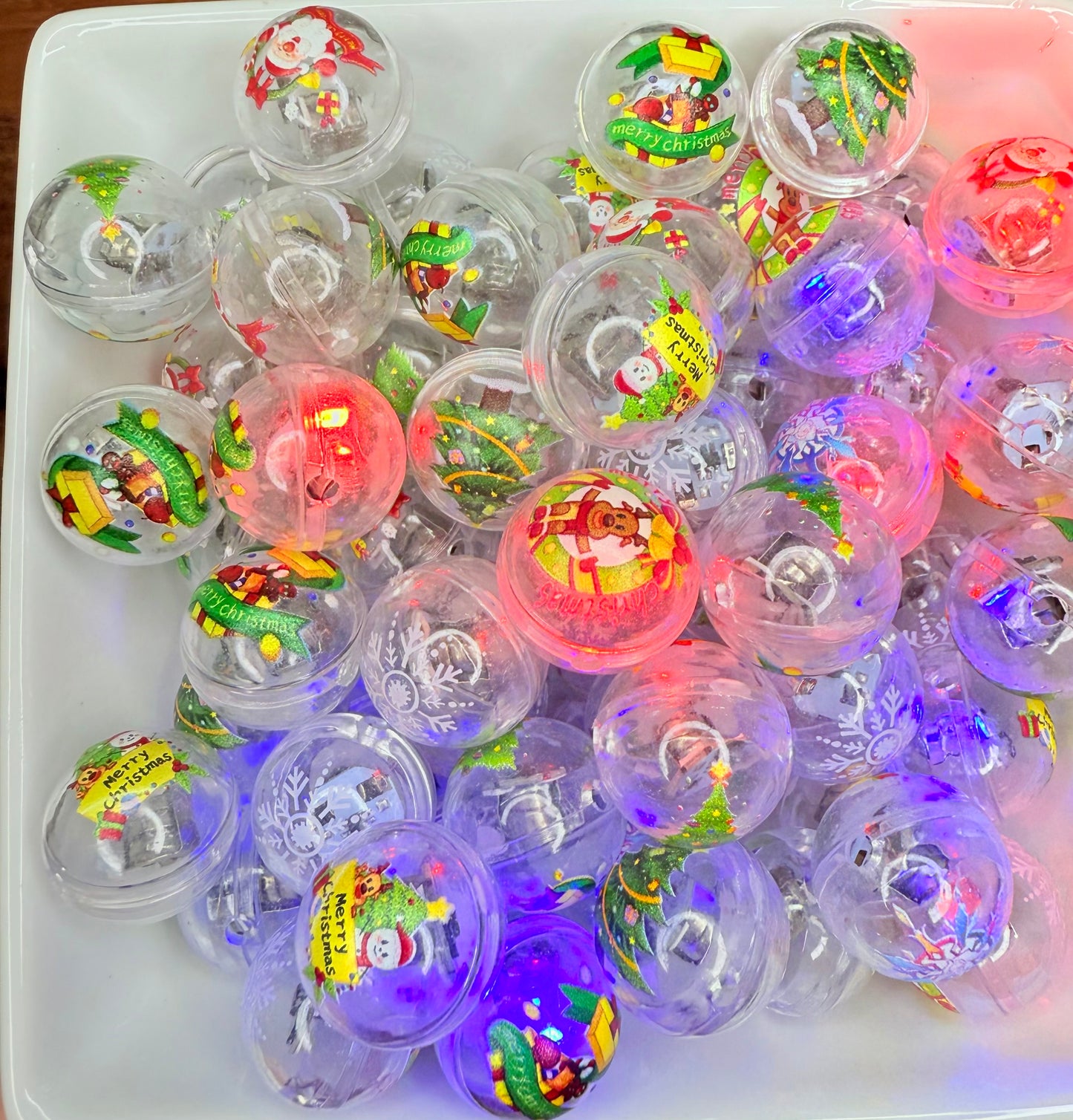 Christmas light up acrylic beads (random pick)