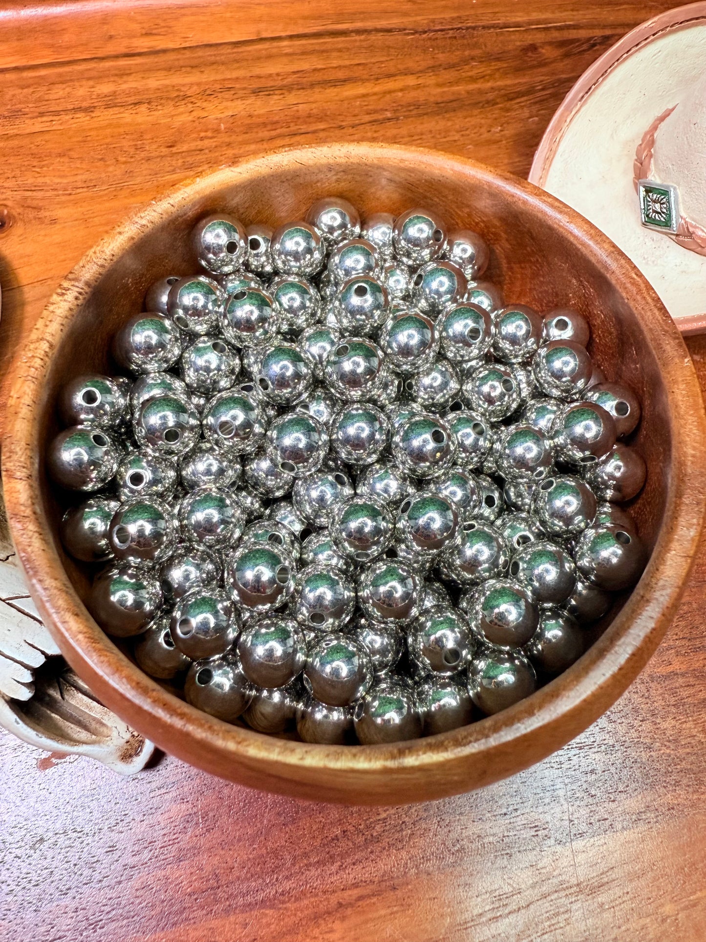 10mm round spacer beads (2 colors) pack of 5