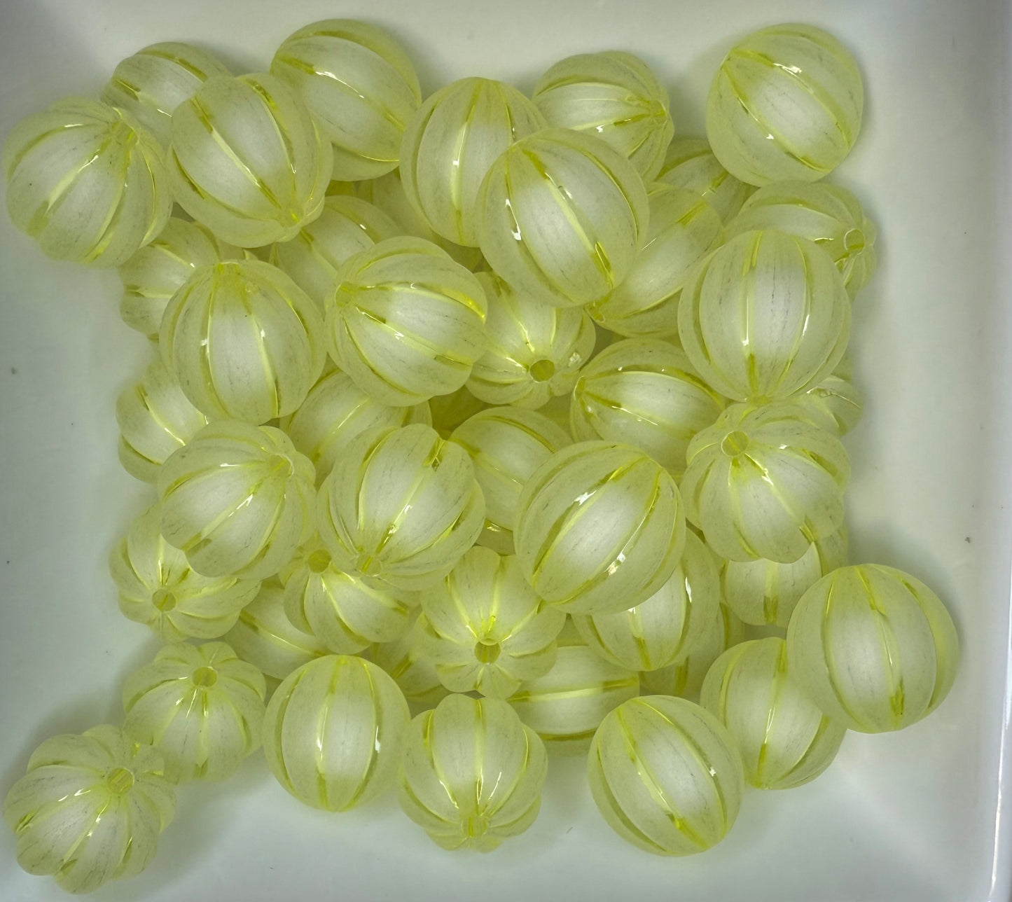 20mm Frosted stripe acrylic beads