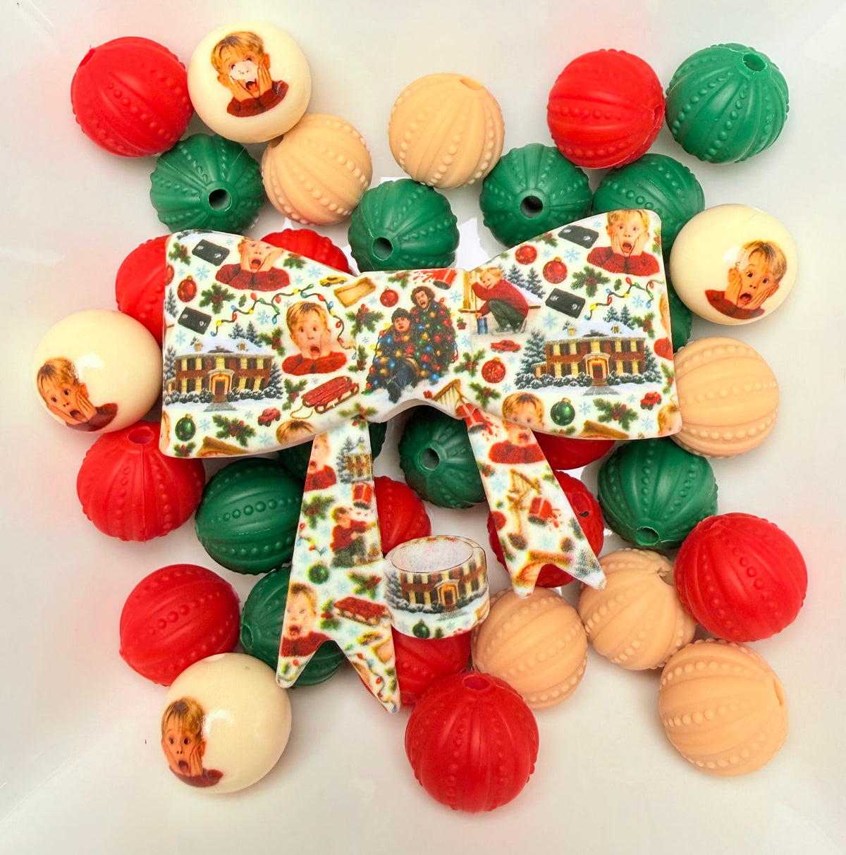 Home alone strawtopper bow •Exclusive•