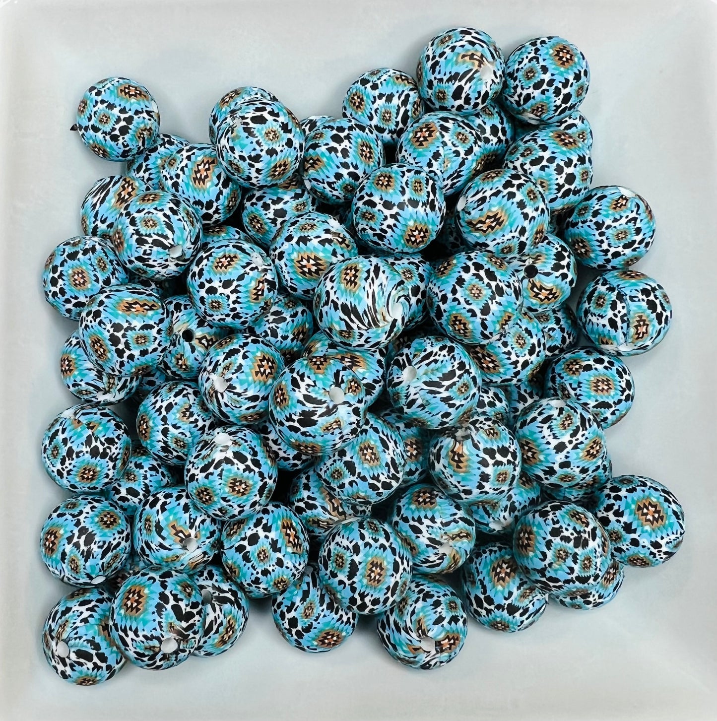 15mm Blue Aztec cow printed beads (pack of 5)