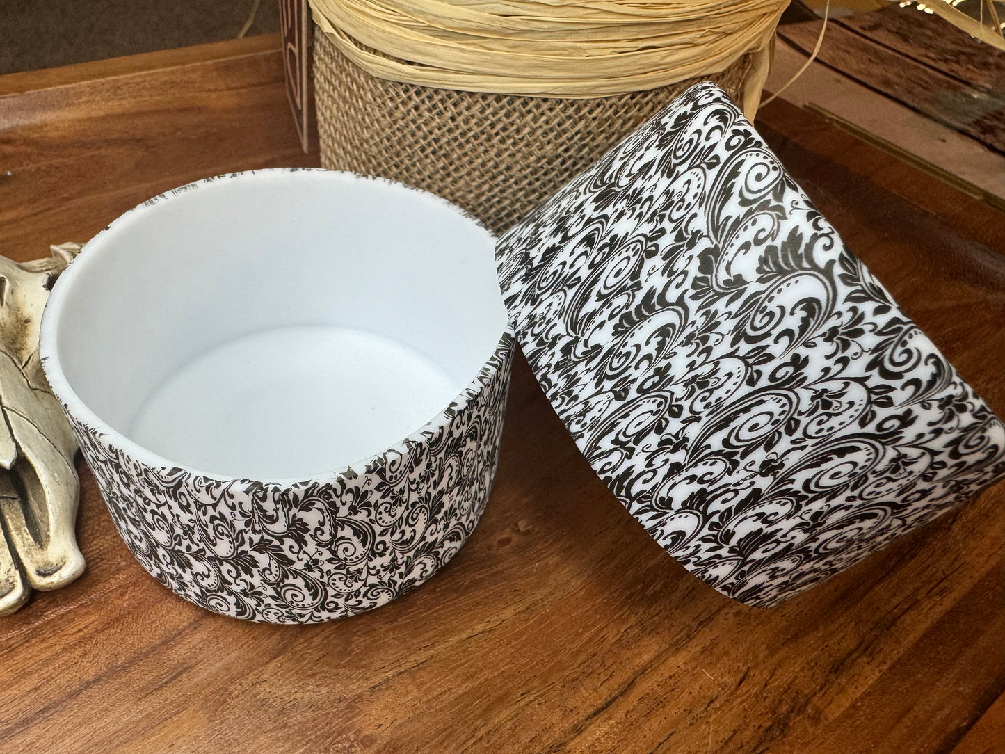 White and black tooled tumbler boot EXCLUSIVE