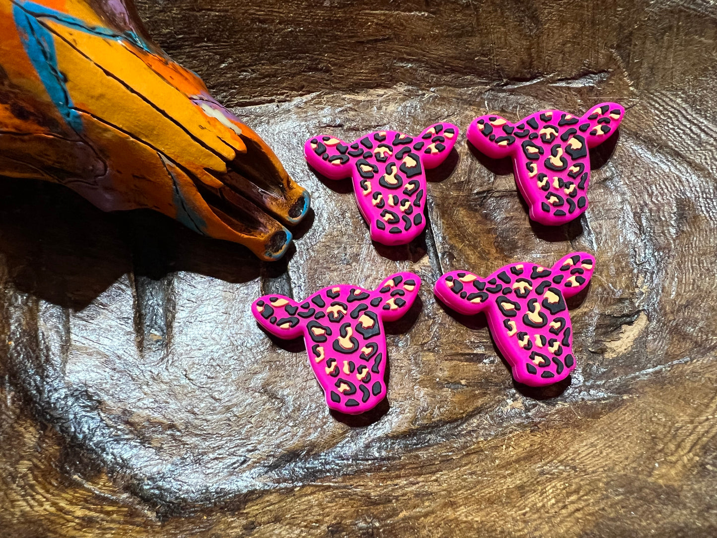 Pink OLLI-via Cow Focal