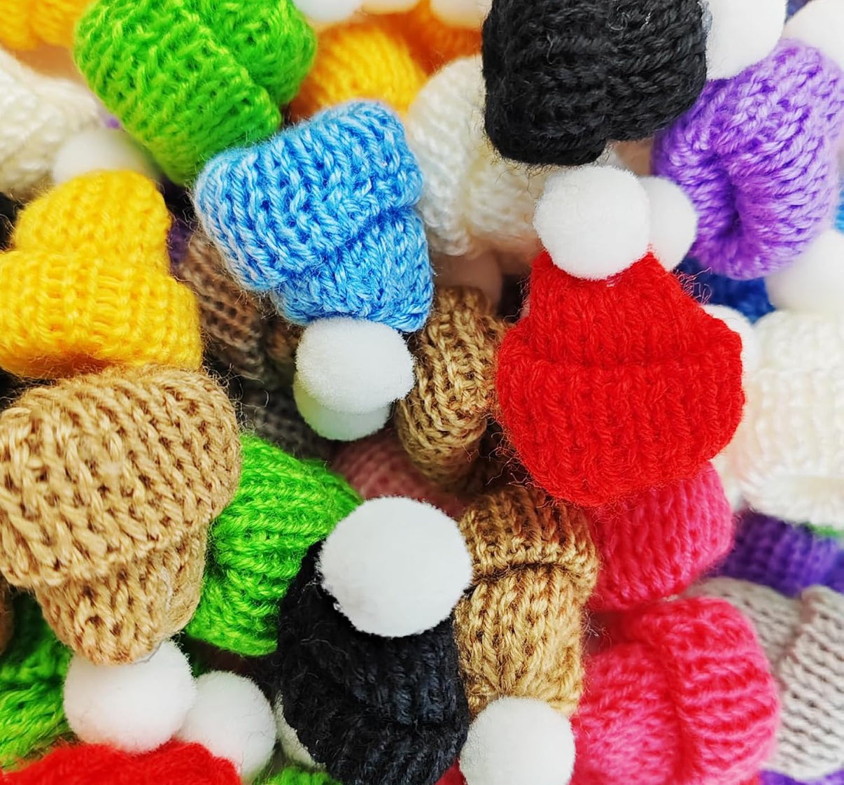 Mini knitting hats