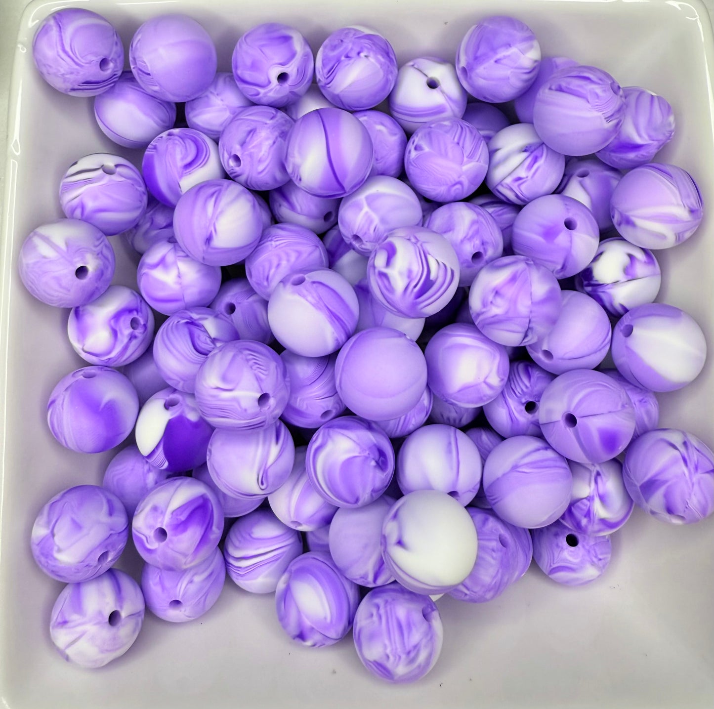 15mm Lavender and white swirl silicone beads