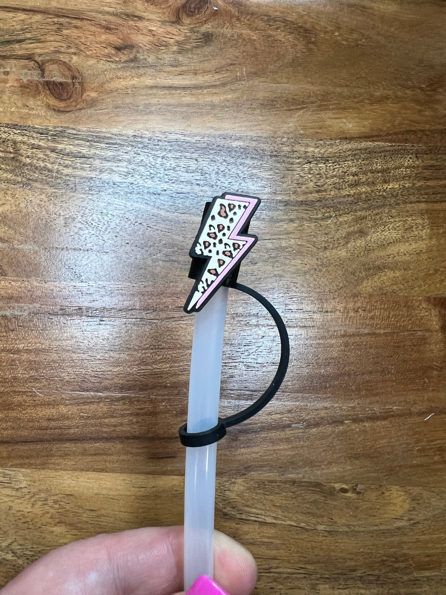 Leopard and pink bolt straw topper