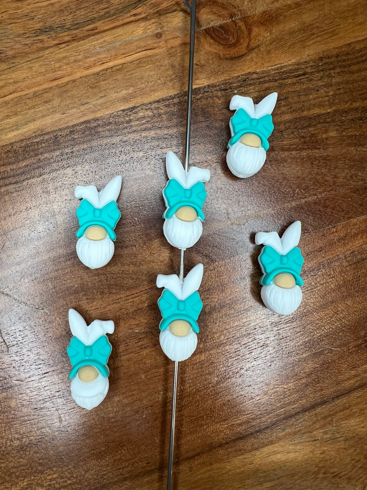 3D Gnome Bunny Focal EXCLUSIVE