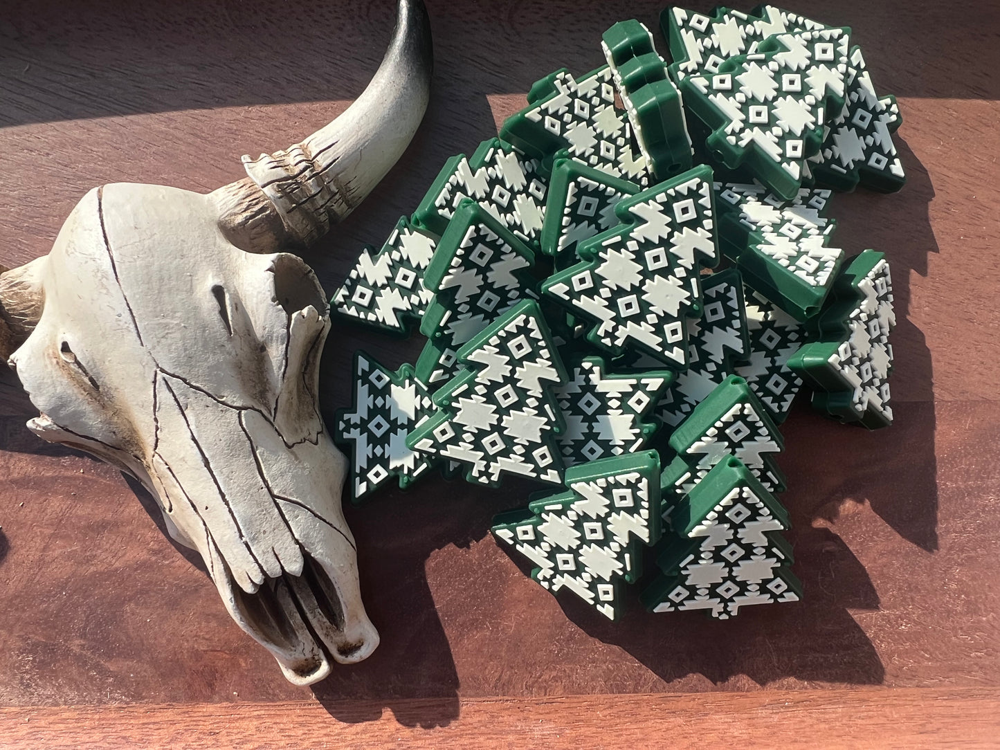 Green Aztec Christmas Tree -EXCLUSIVE