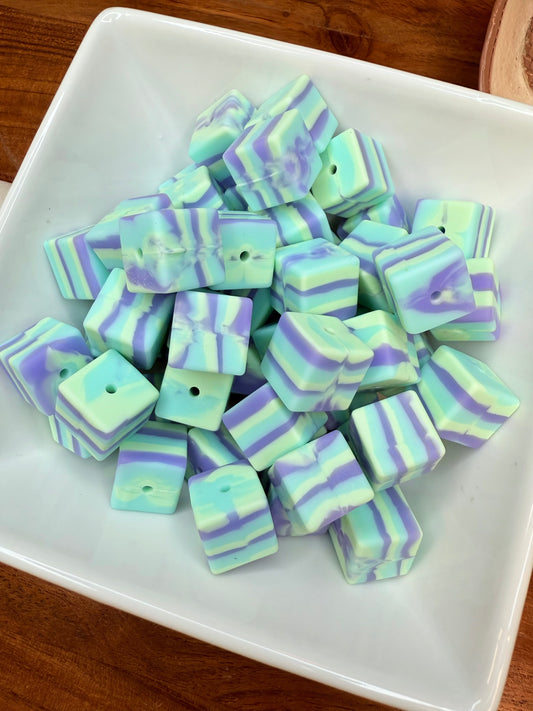 15mm mint and purple square silicone beads