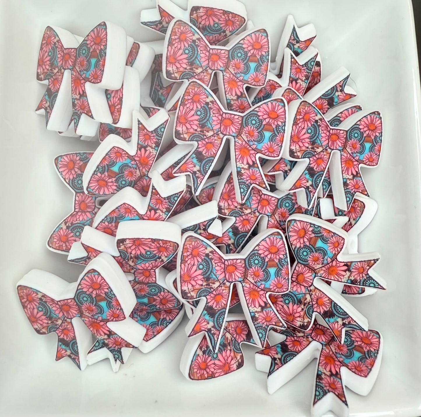 Daisy blossom focal printed bow EXCLUSIVE/ collab
