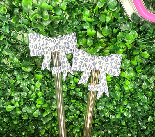Grey leopard strawtopper bows