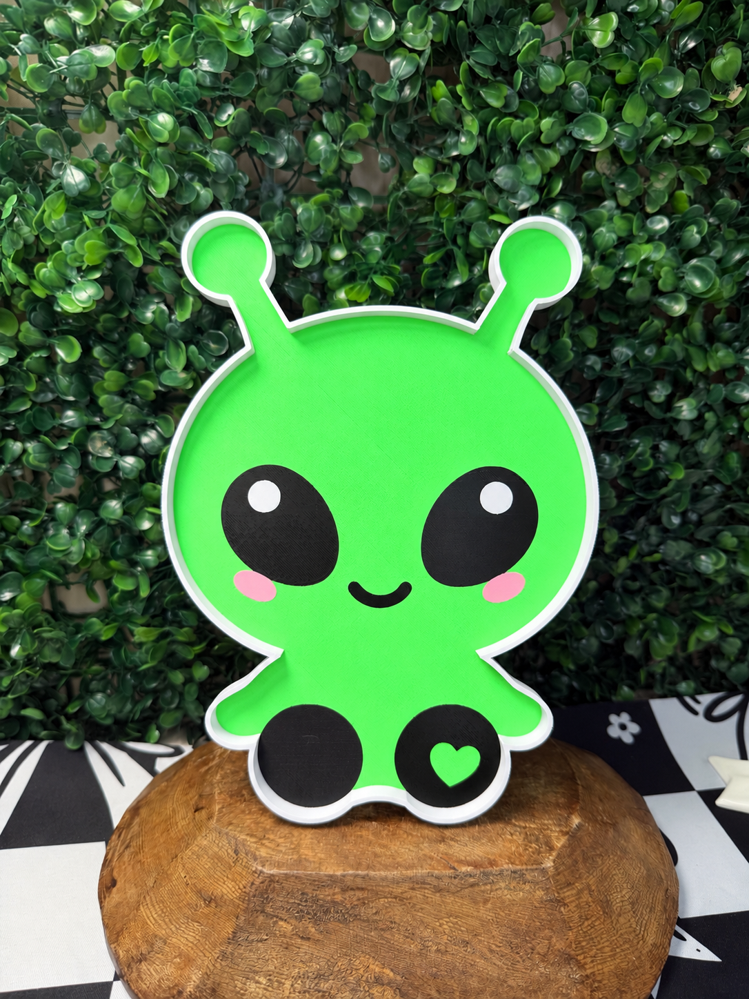 3D printed Alien cutie trinket/bead tray •Exclusive• 6x9 (not silicone) turn around time is 4-7 business days