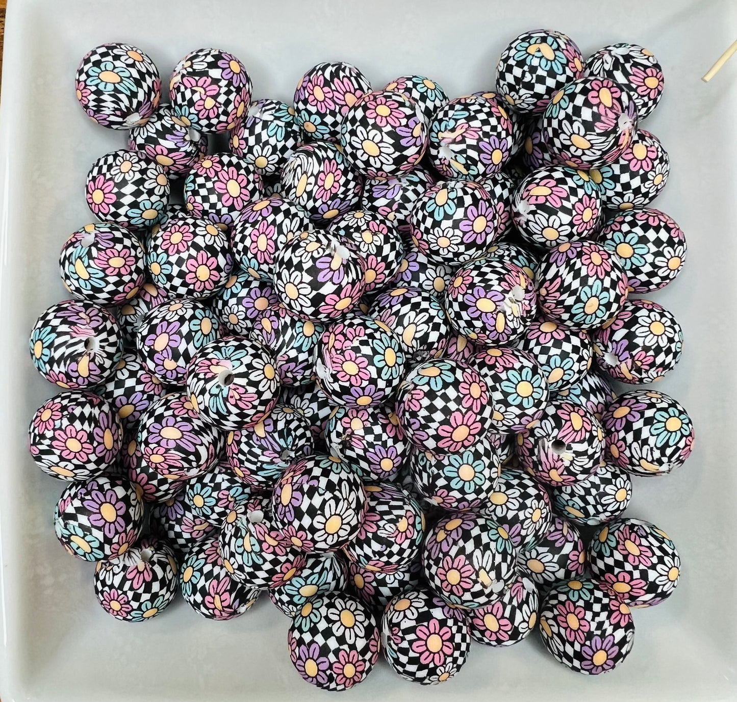 15mm Daisy and checkered print (pack of 5)