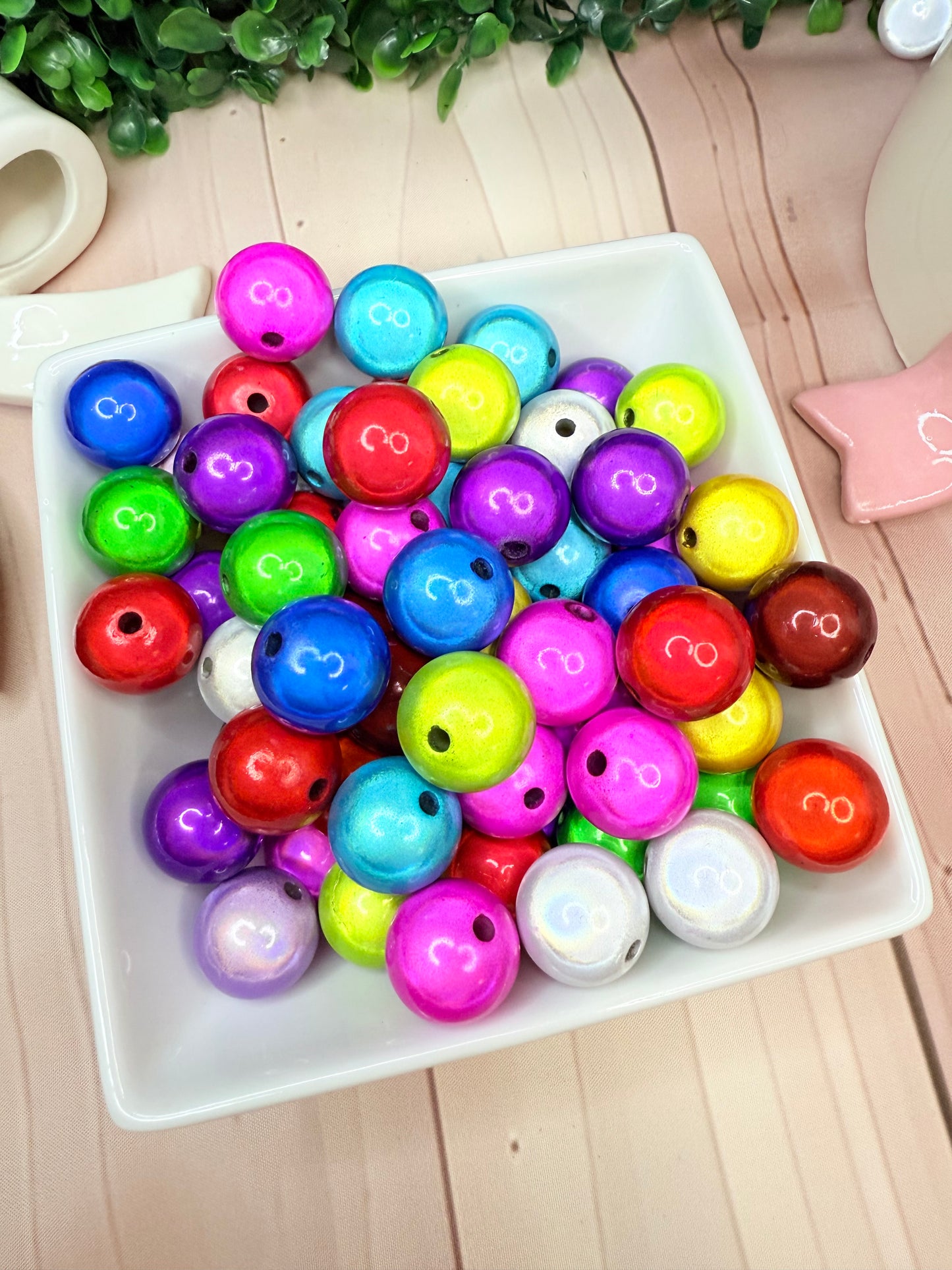 20mm Lightbulb acrylic beads mix (pack of 5)