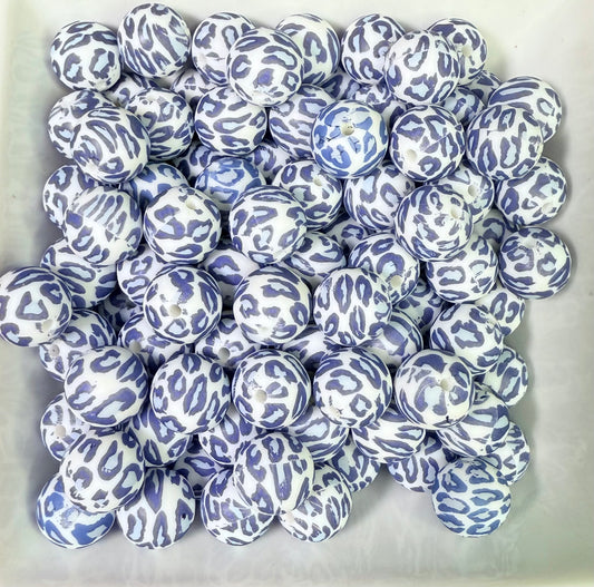 15mm Grey leopard printed beads (pack of 5)