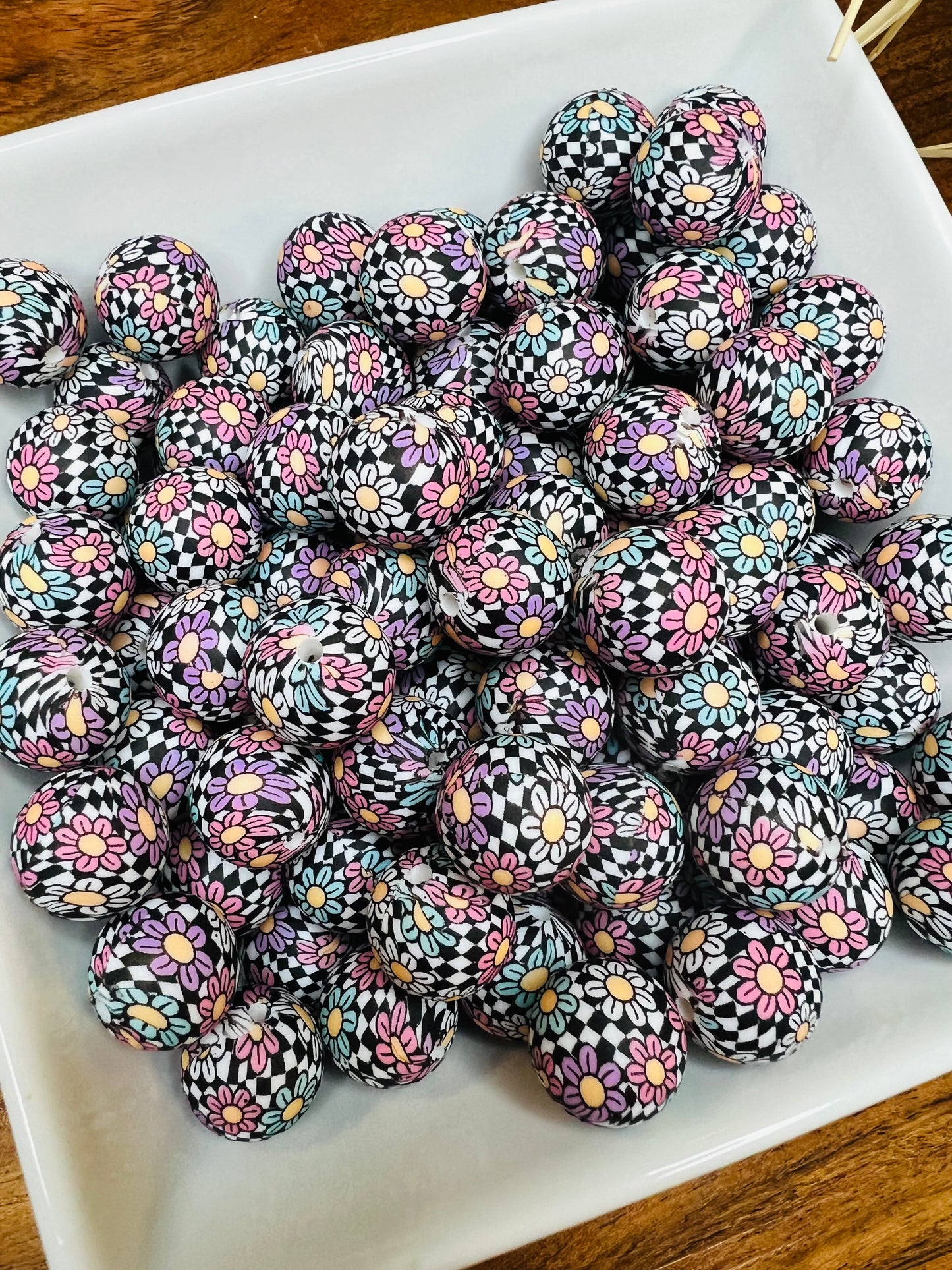 15mm Daisy and checkered print (pack of 5)