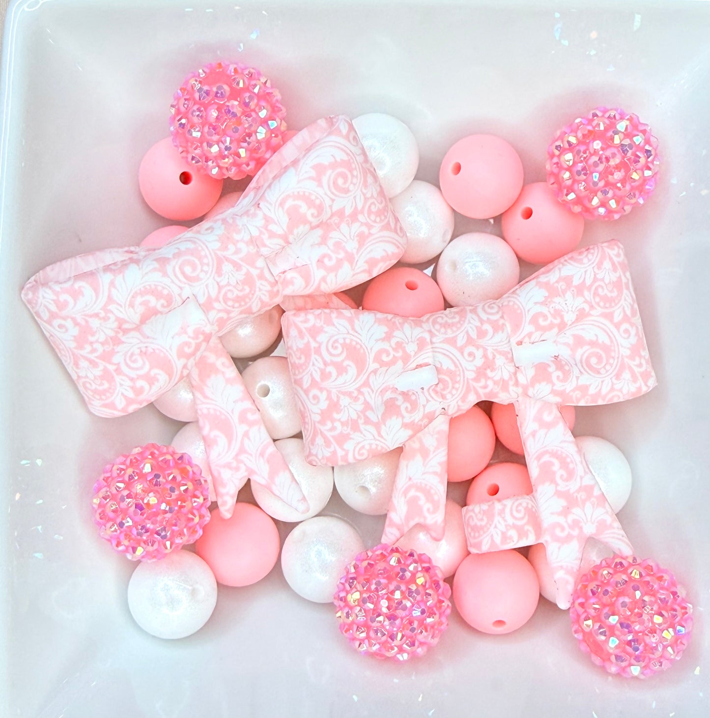 Pink whisper tooled strawtopper bows •Exclusive•