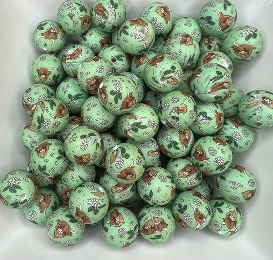 15mm Green highland cow printed beads (pack of 5)