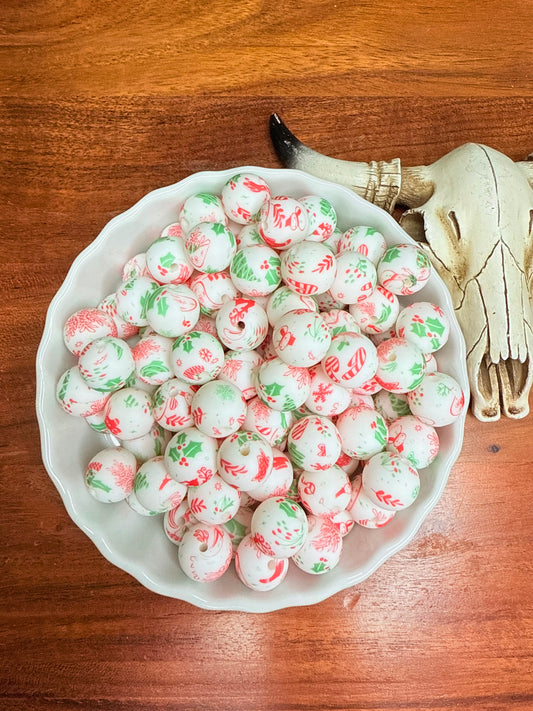 15mm Winter wonderland printed beads (pack of 5)