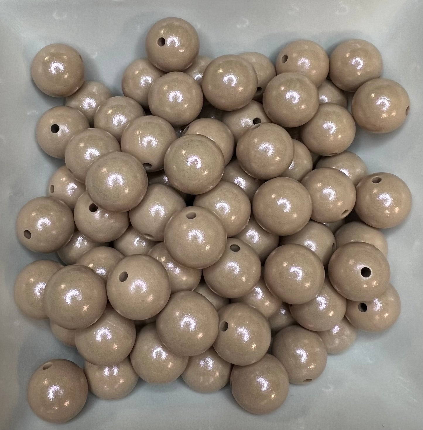 15mm Opal light sand bead