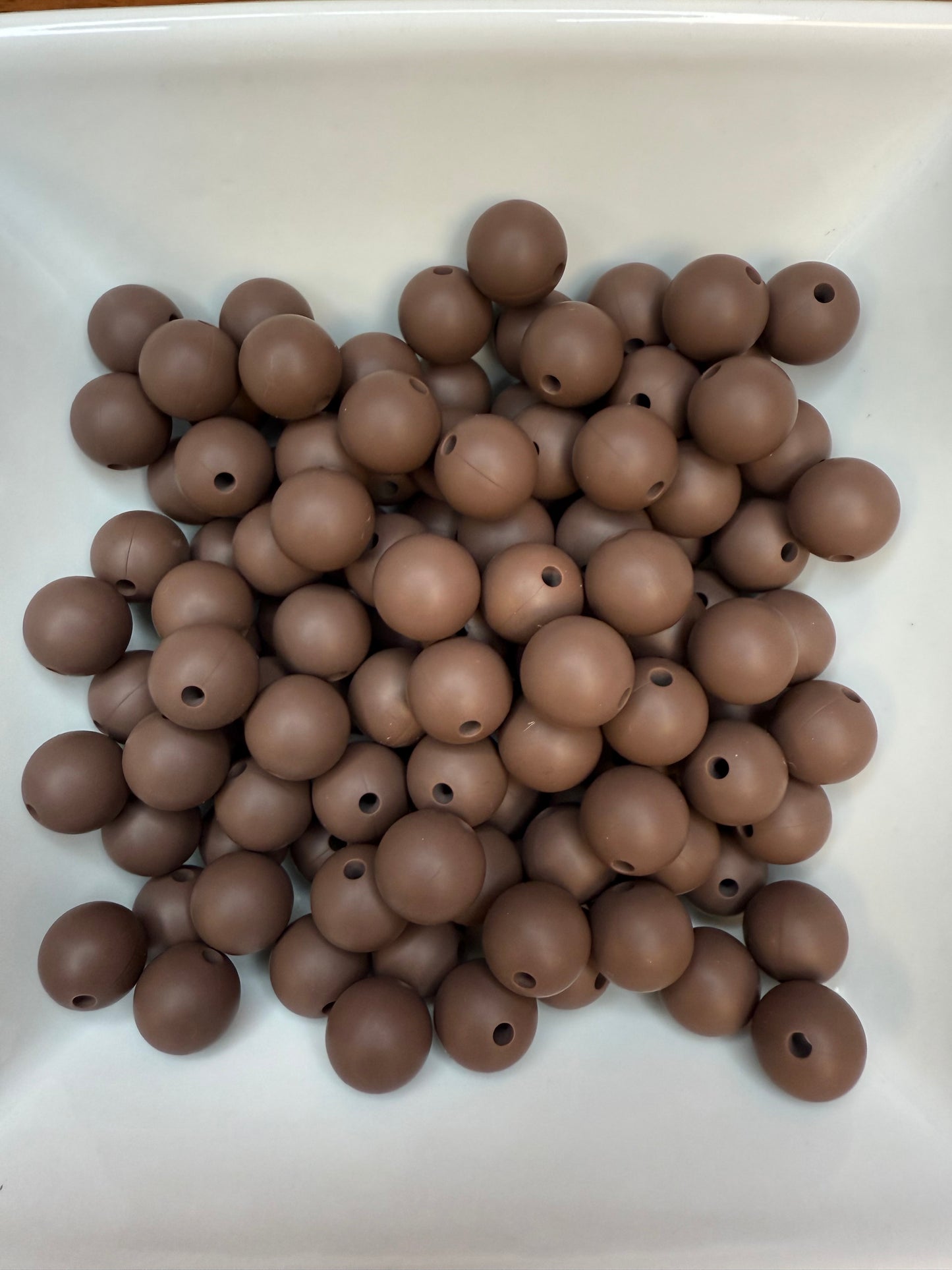 12mm Coco brown silicone bead