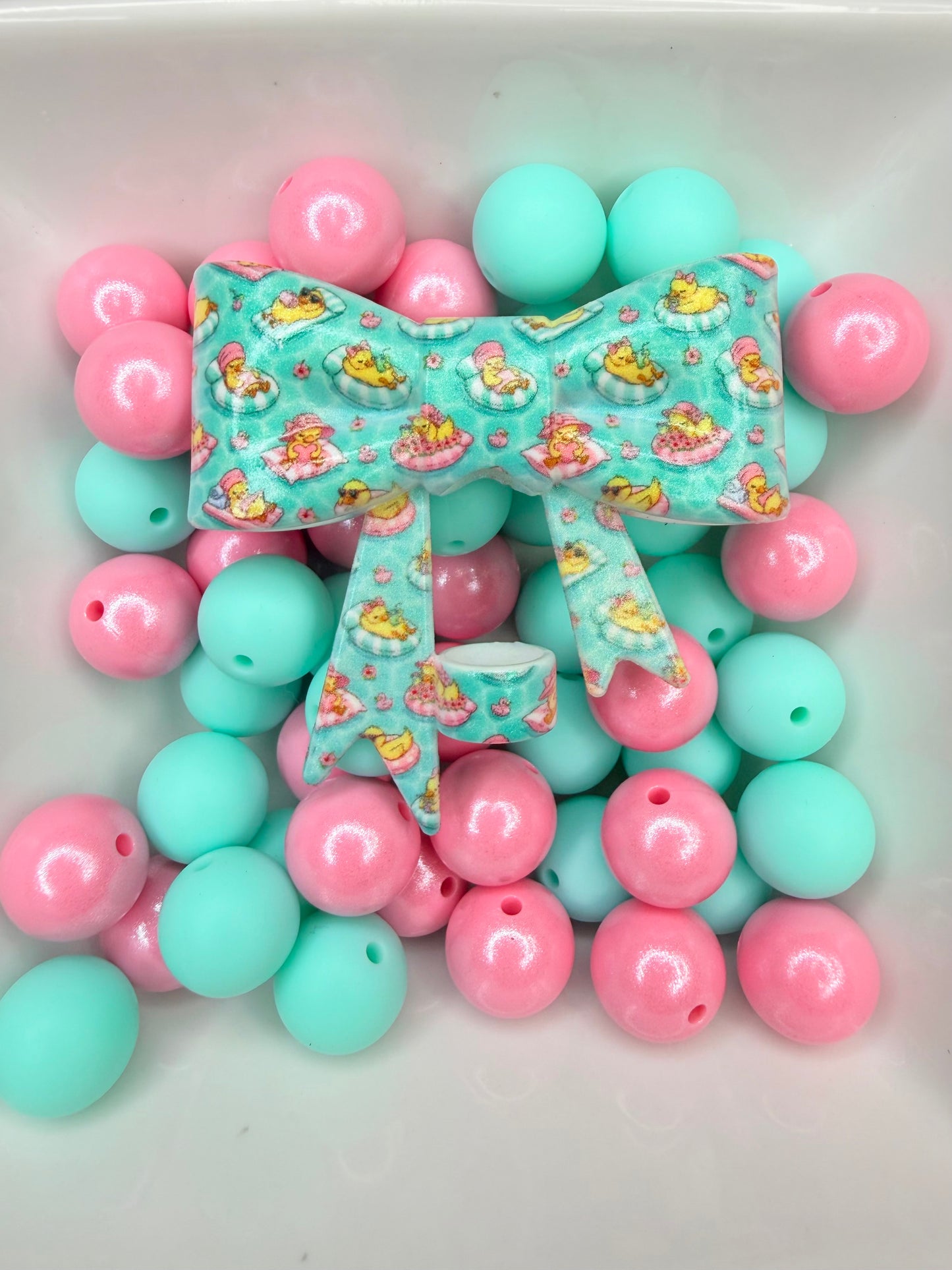 Opal Duck in a float strawtopper bow •Exclusive collab