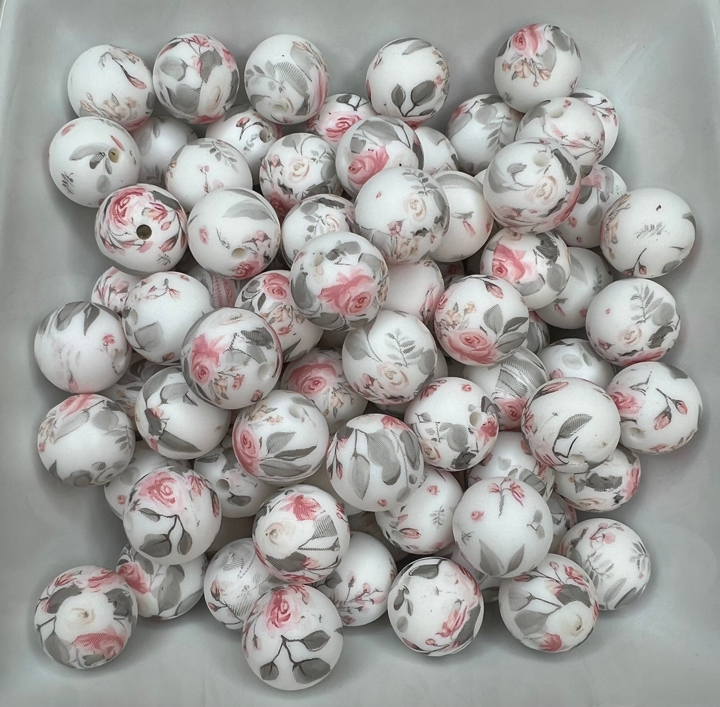 15mm Elegant Rose beads (pack of 5)