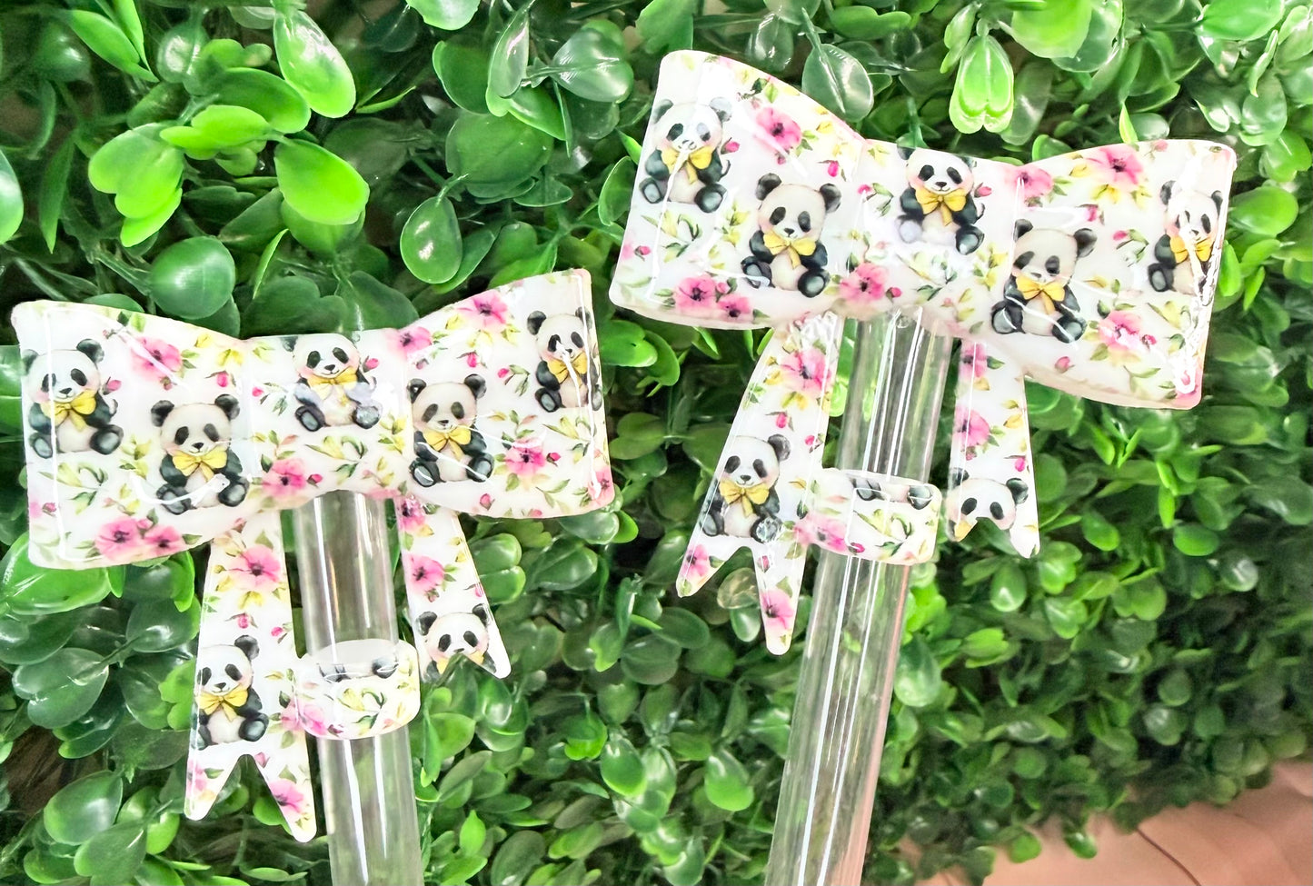 Liquid Panda strawtopper bow