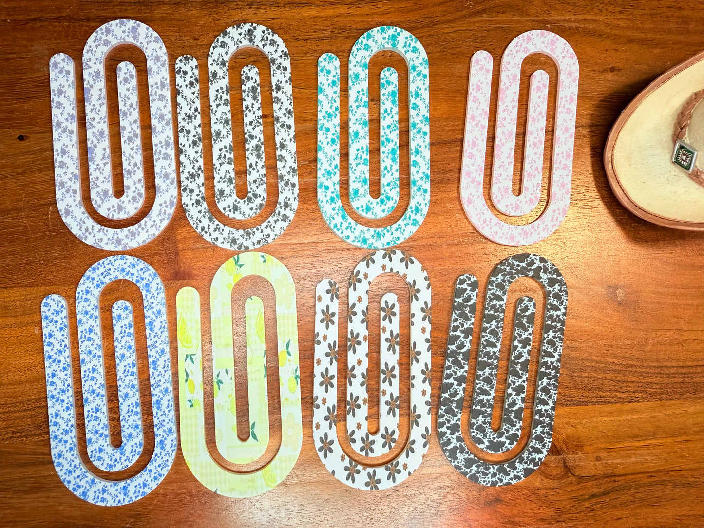 Jumbo Clips
