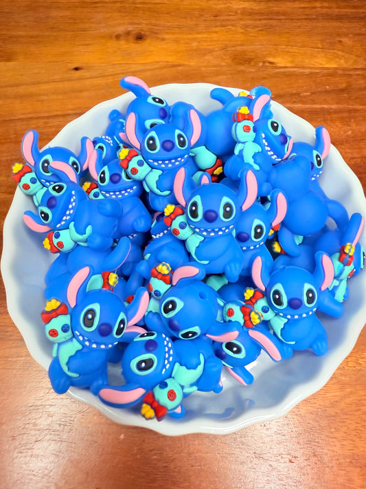 3D Blue Alien Focal