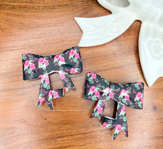 Black and pink rose strawtopper bow