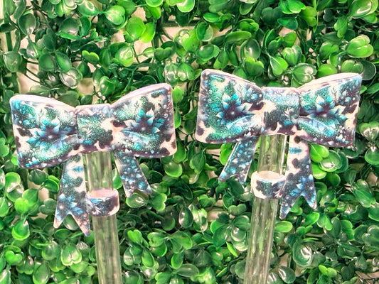 Midnight cowhide bloom