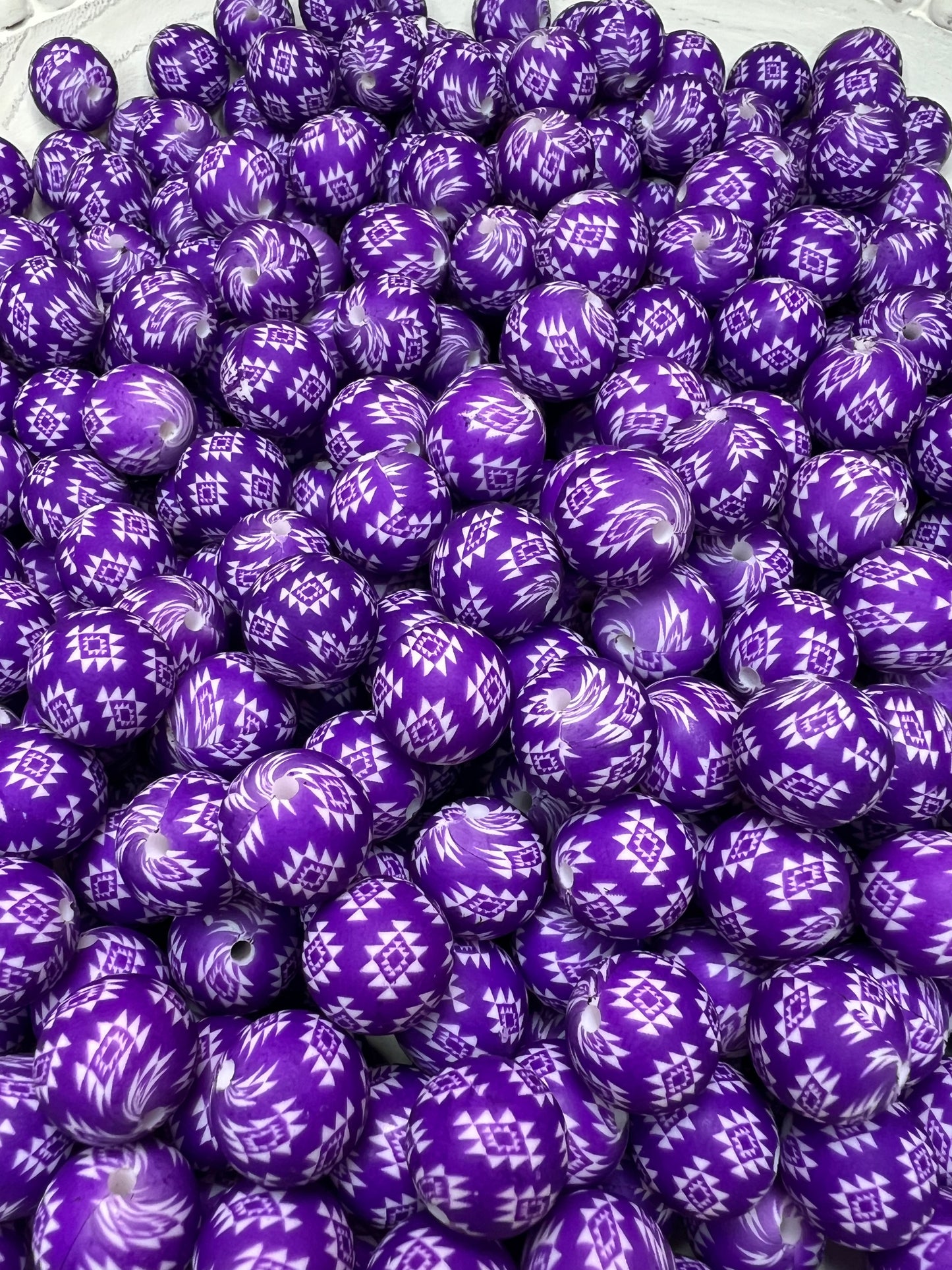 15mm White and purple Aztec beads (pack of 5) EXCLUSIVE