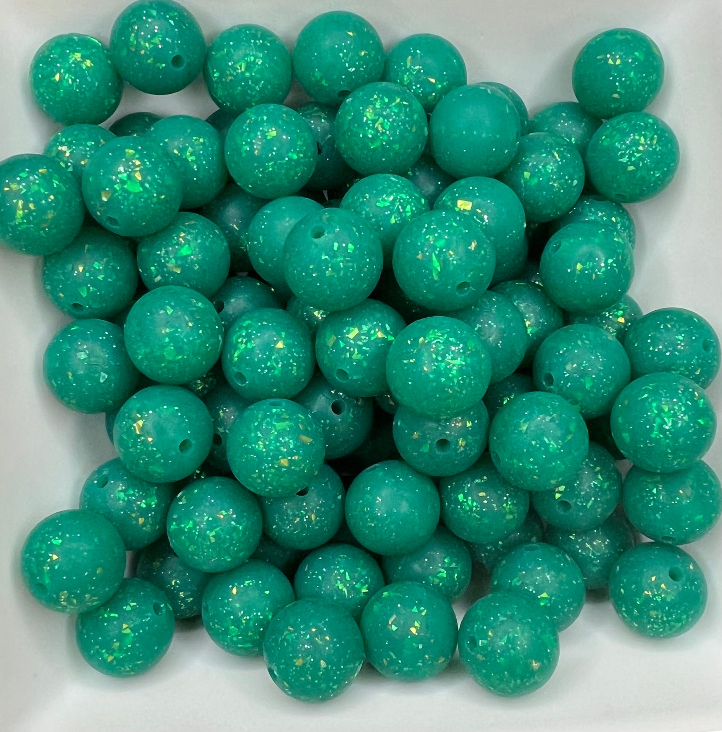 15mm Christmas Green sparkle swirl bead