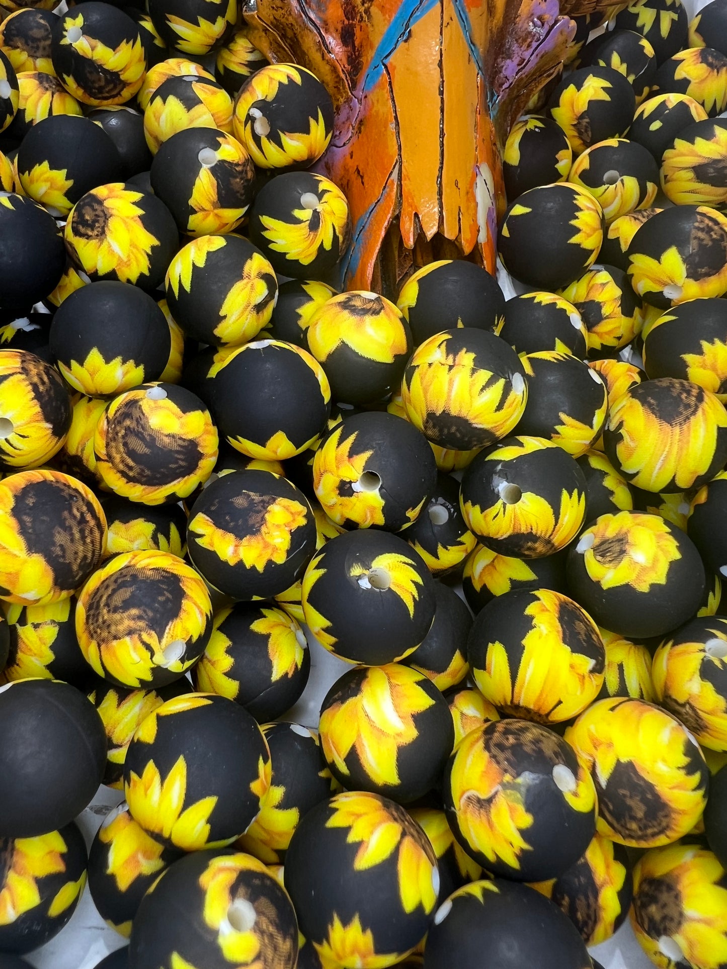 15mm Black and yellow Sunflower (pack 5)