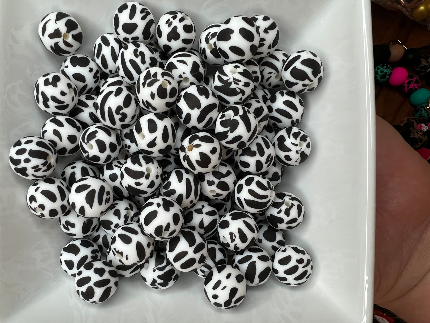 15mm Cow Print silicone beads (pack of 5)