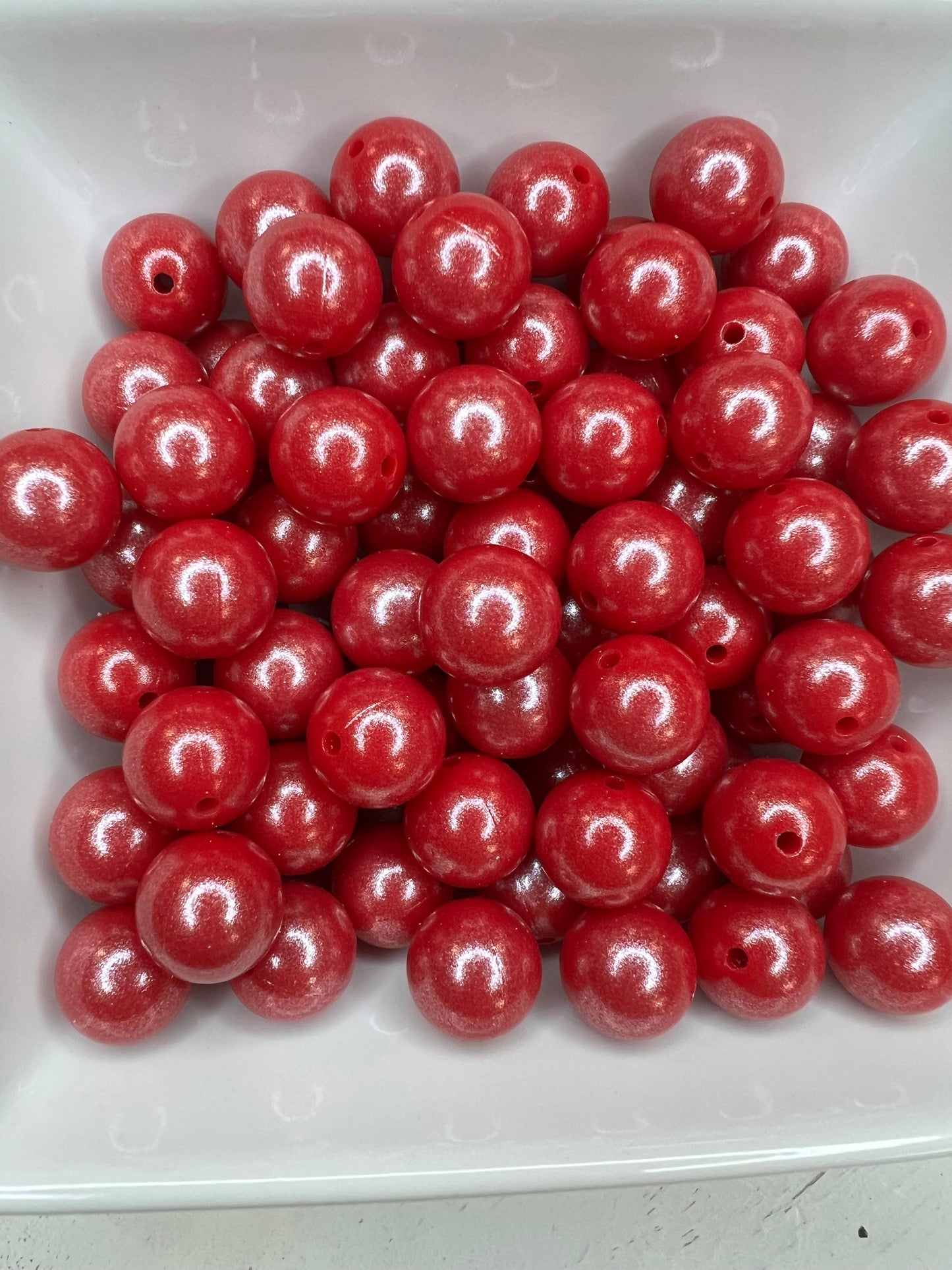 15mm Opal Christmas red bead