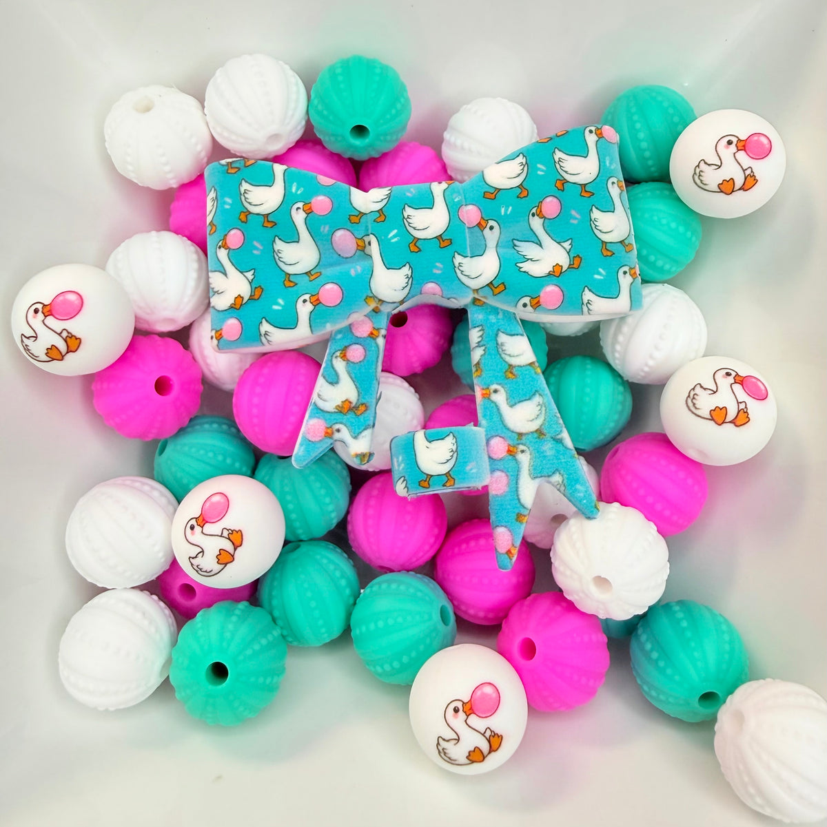 Bubble goose strawtopper bow •Exclusive•