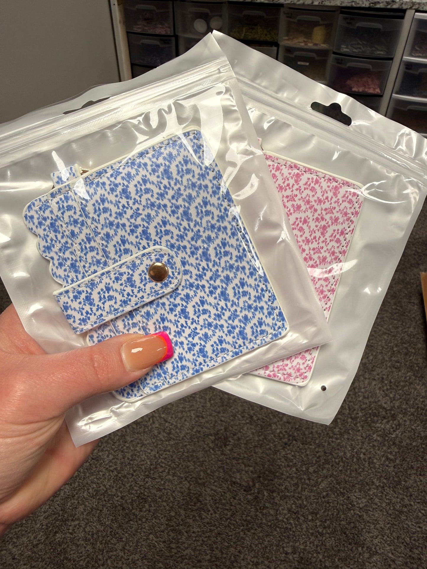 Pack of 2 wallets